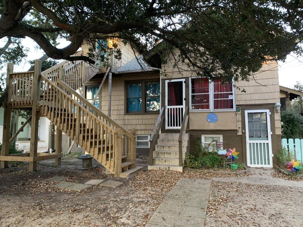 Rustic Rooftop Delight - Bay Front Apts ノーフォーク エクステリア 写真