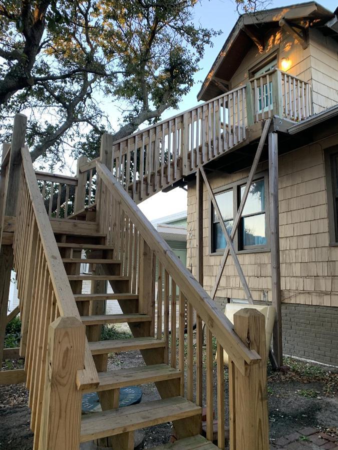 Rustic Rooftop Delight - Bay Front Apts ノーフォーク エクステリア 写真